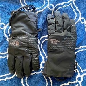 The NorthFace winter gloves